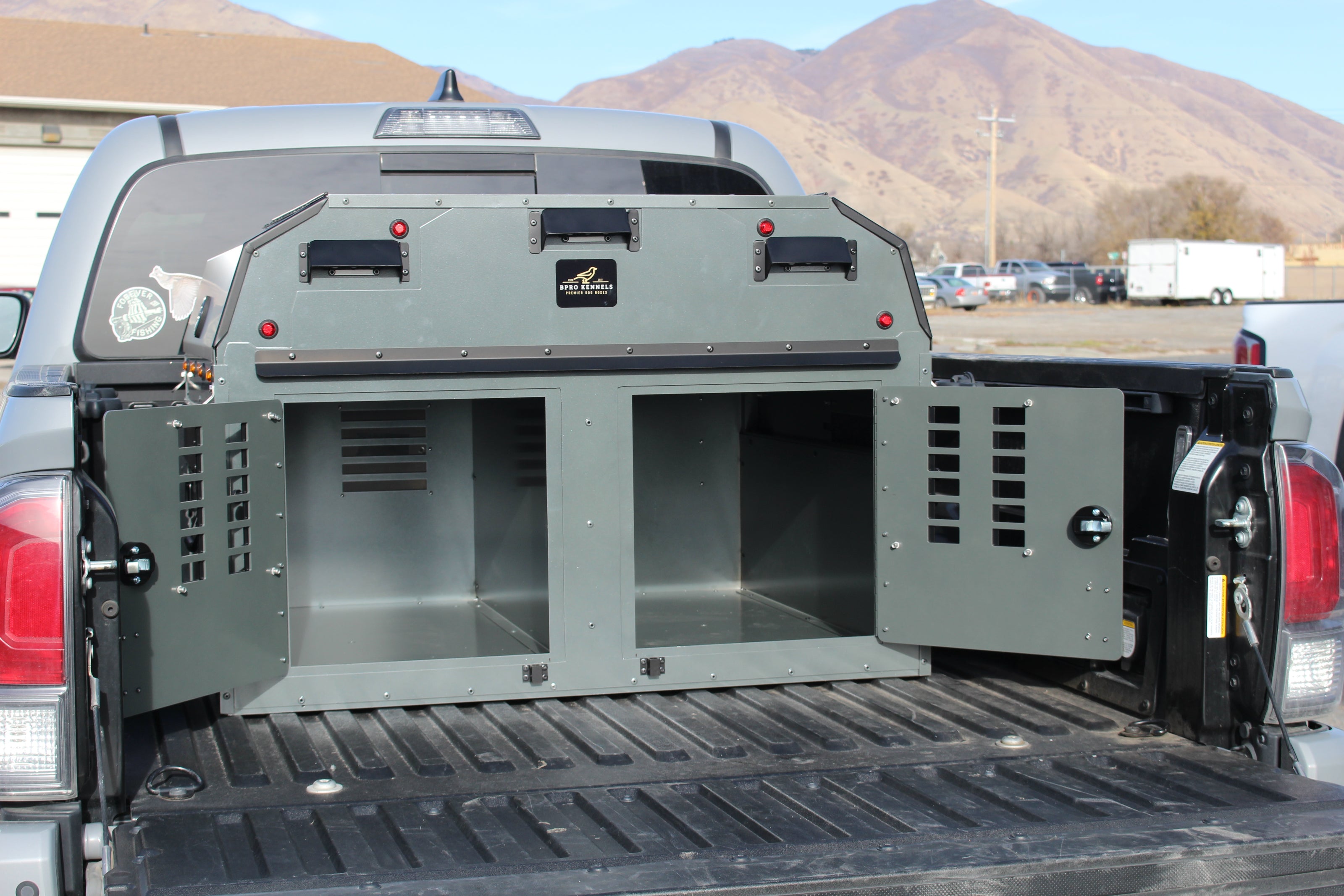 WARDEN (Mid Size Truck)